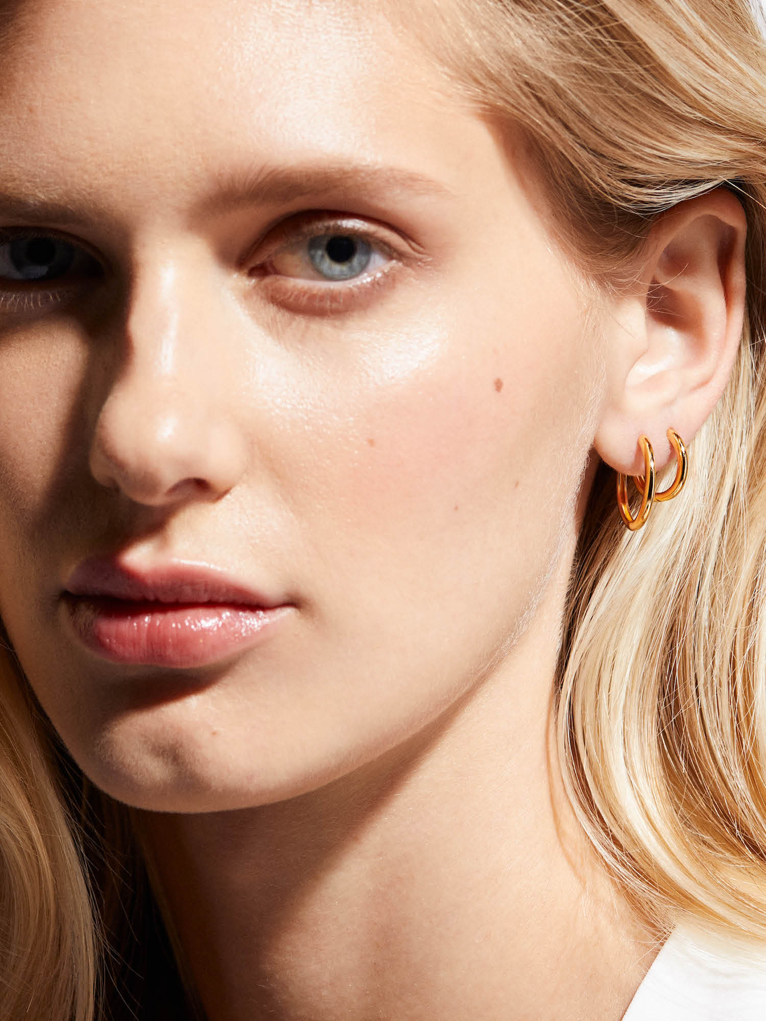 Faye Hoops (M) bild 2