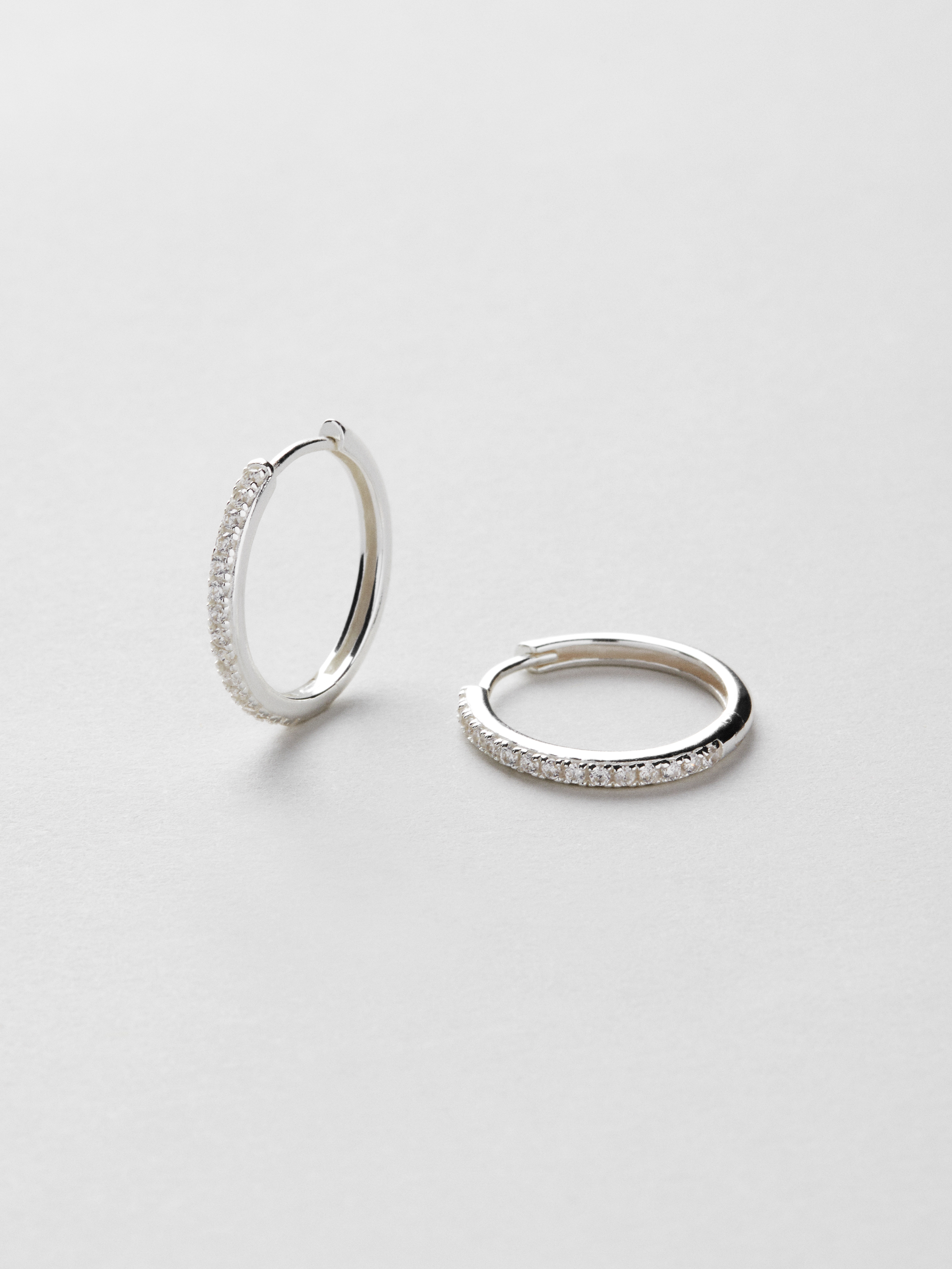 Lou Hoops (M) bild 3