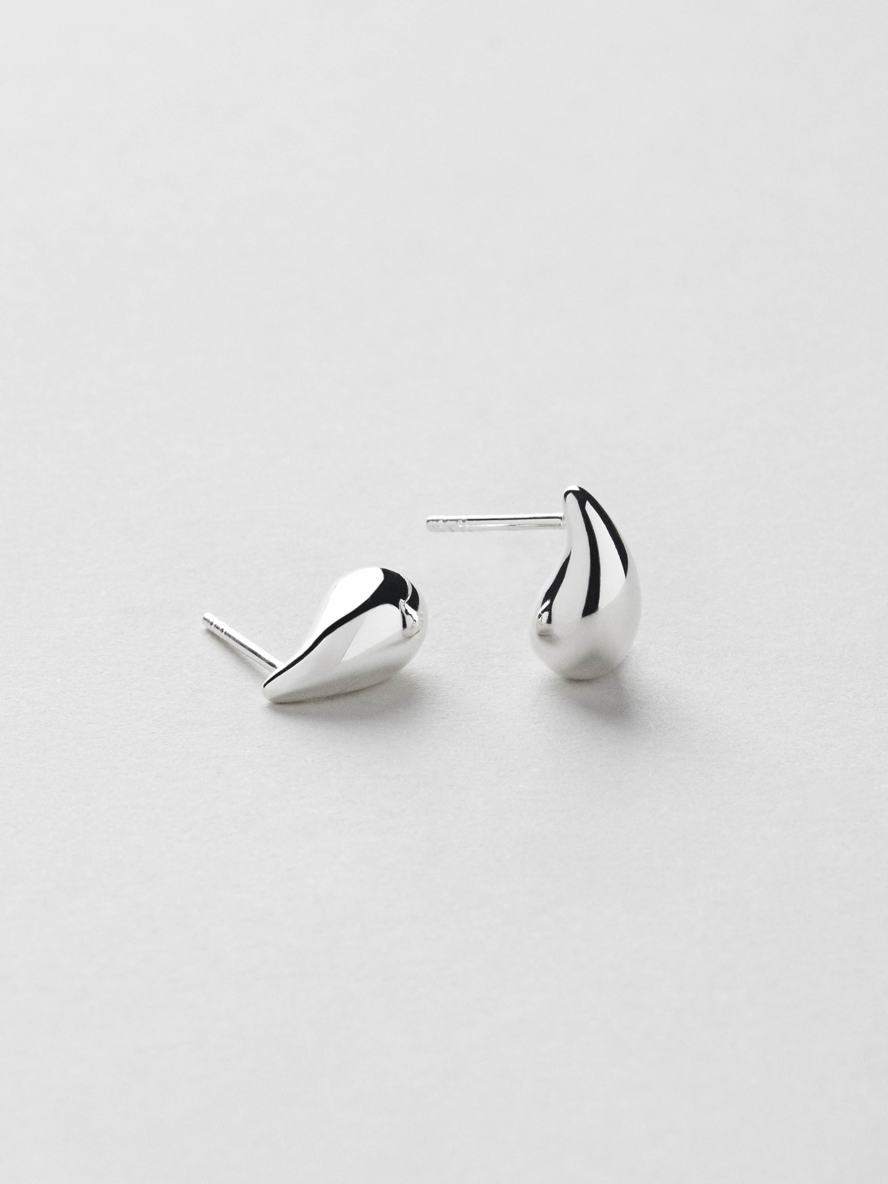☆TATIANA☆ Silver 925 Crystal Line Drop Earrings EC1974 925 Sterling Silver Bujukan Drop Earrings @ $270. Shop