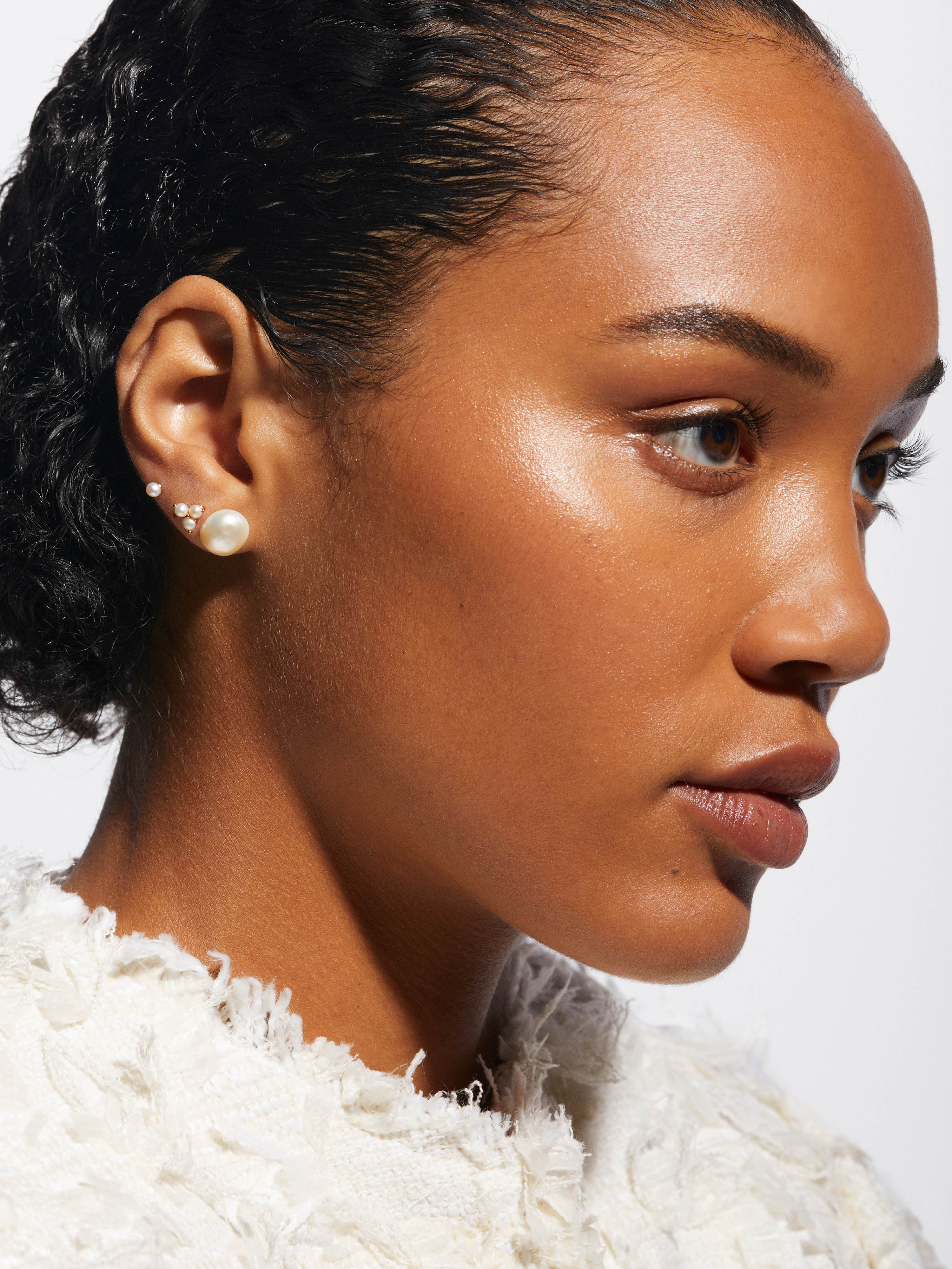 Thalia Pearl Studs bild 2