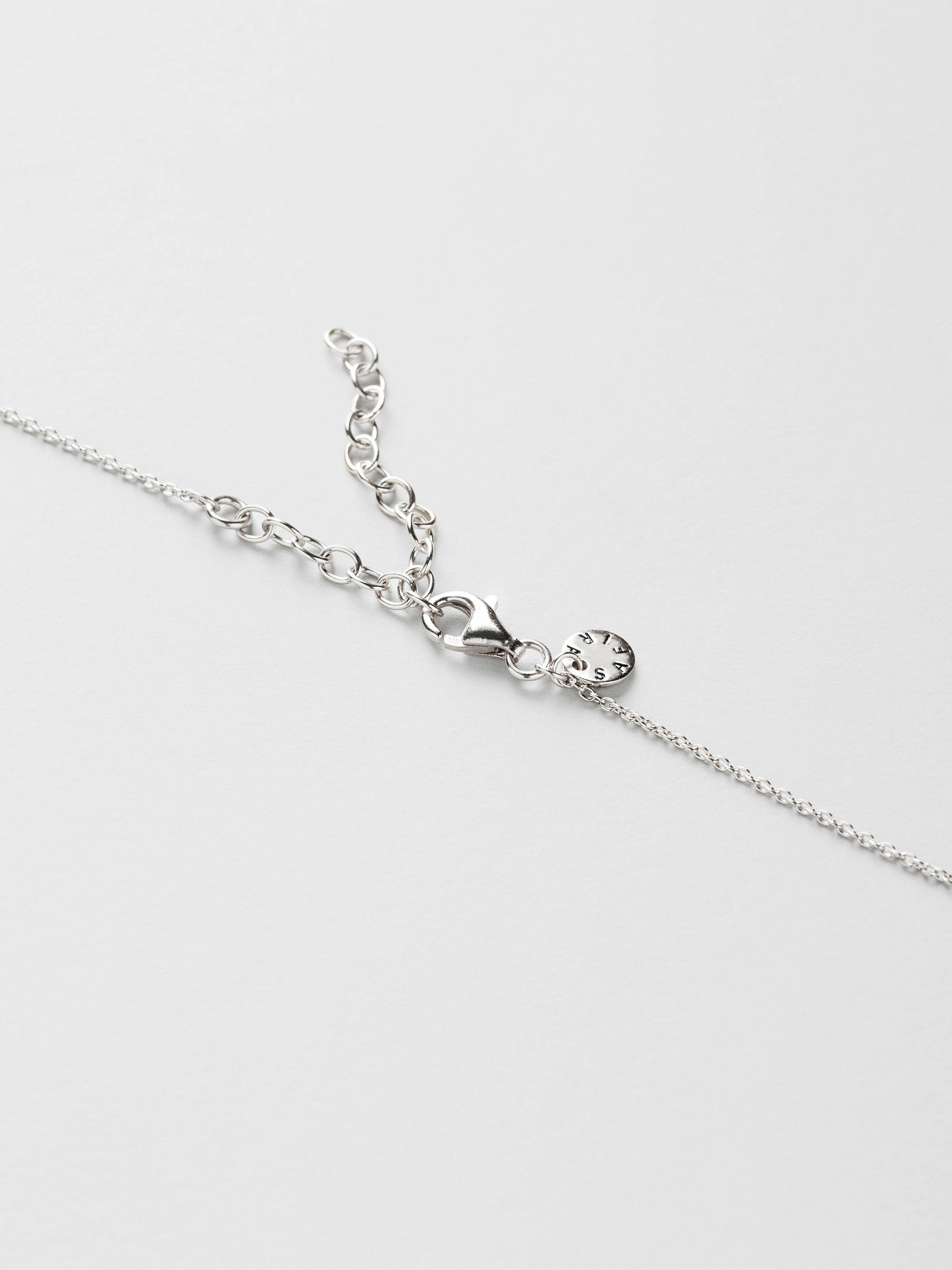 H Sparkle Bokstav Halsband bild 3