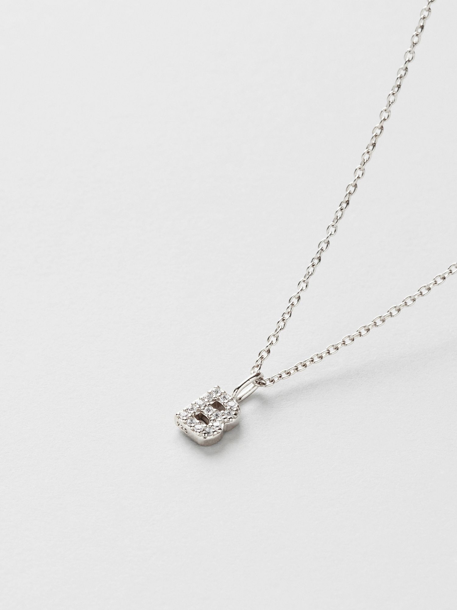 B Sparkle Bokstav Halsband bild 2