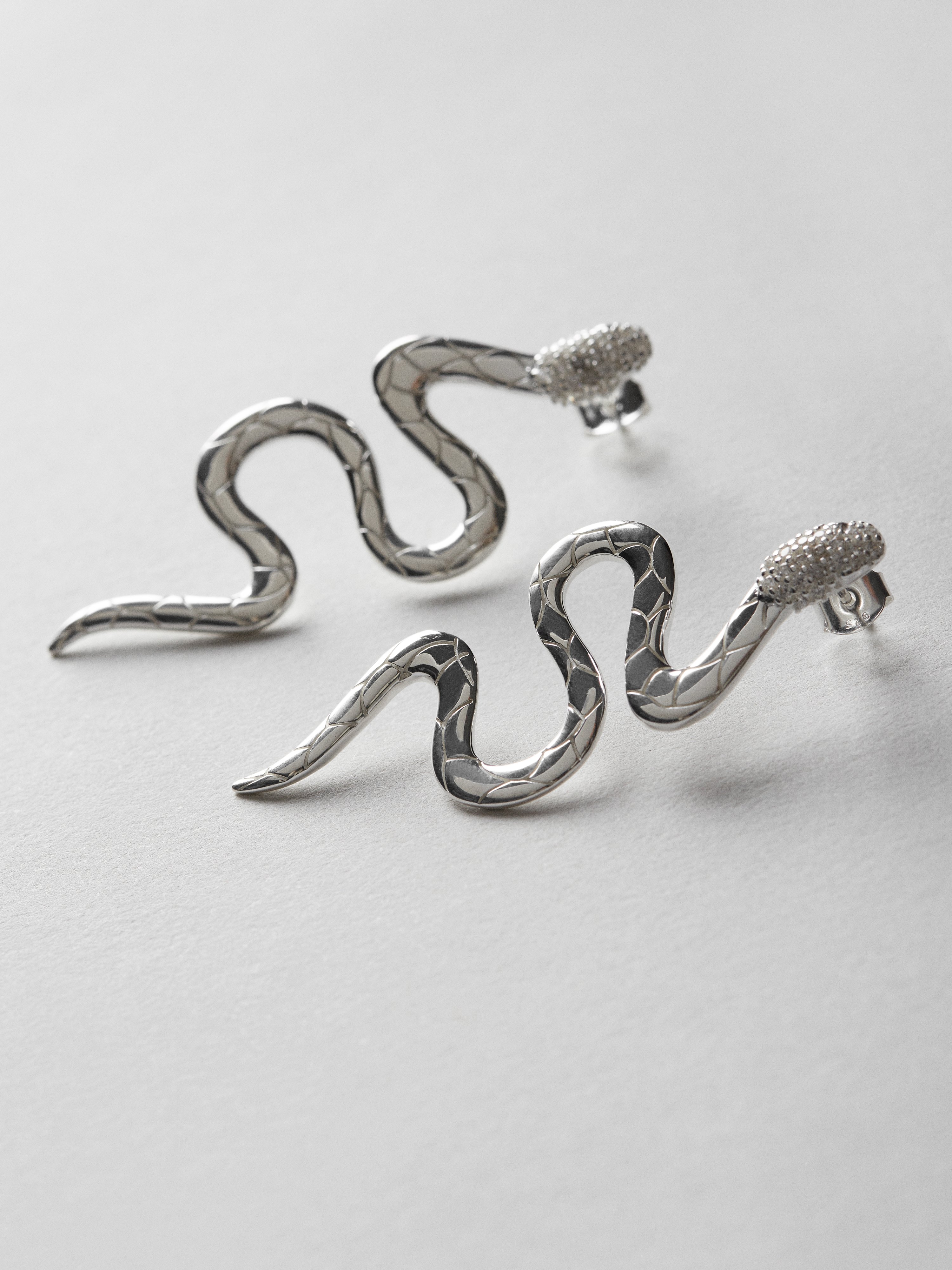 Queen Snake Earrings bild 2