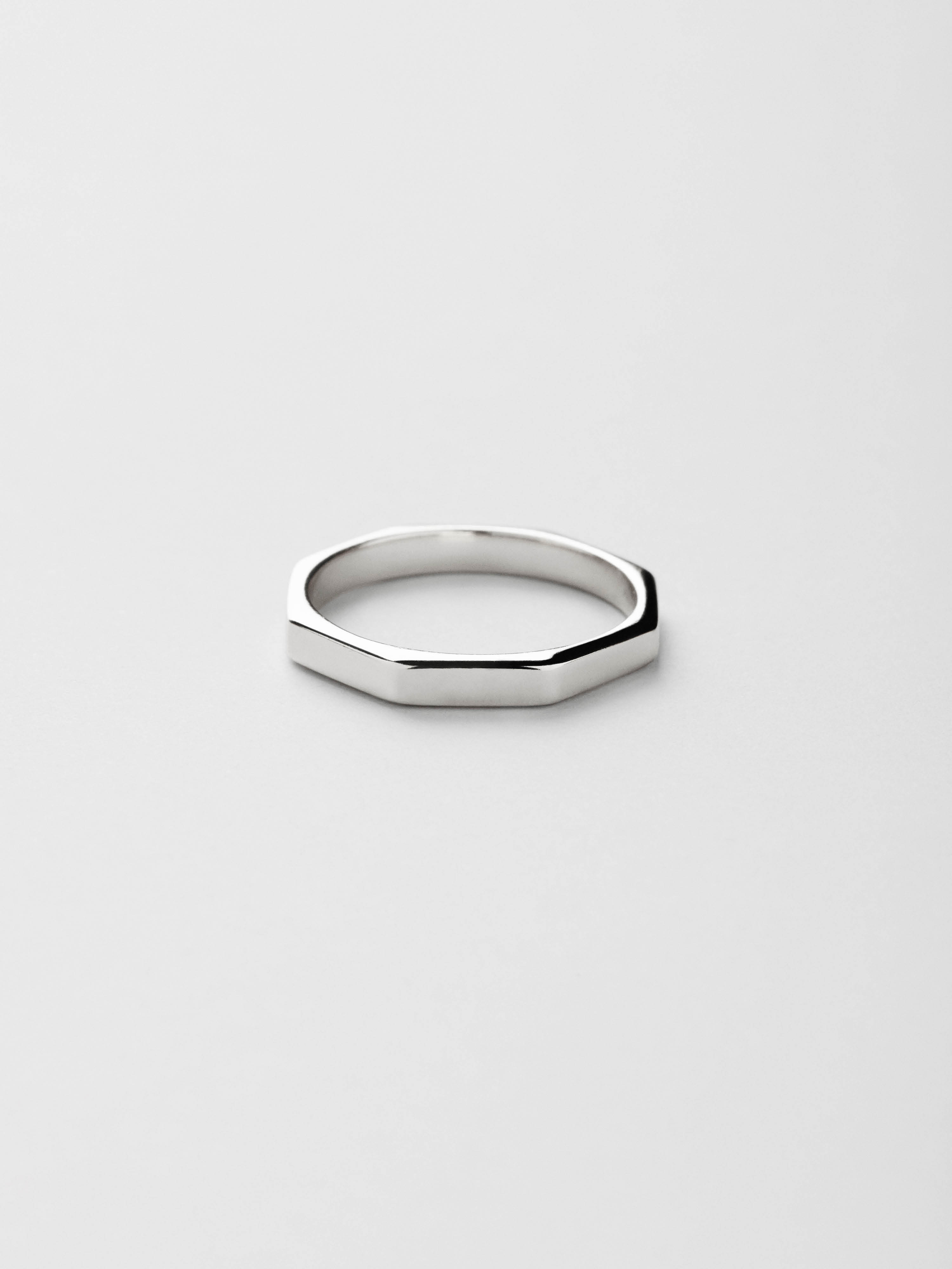 Octagon Ring Gravyr bild 3