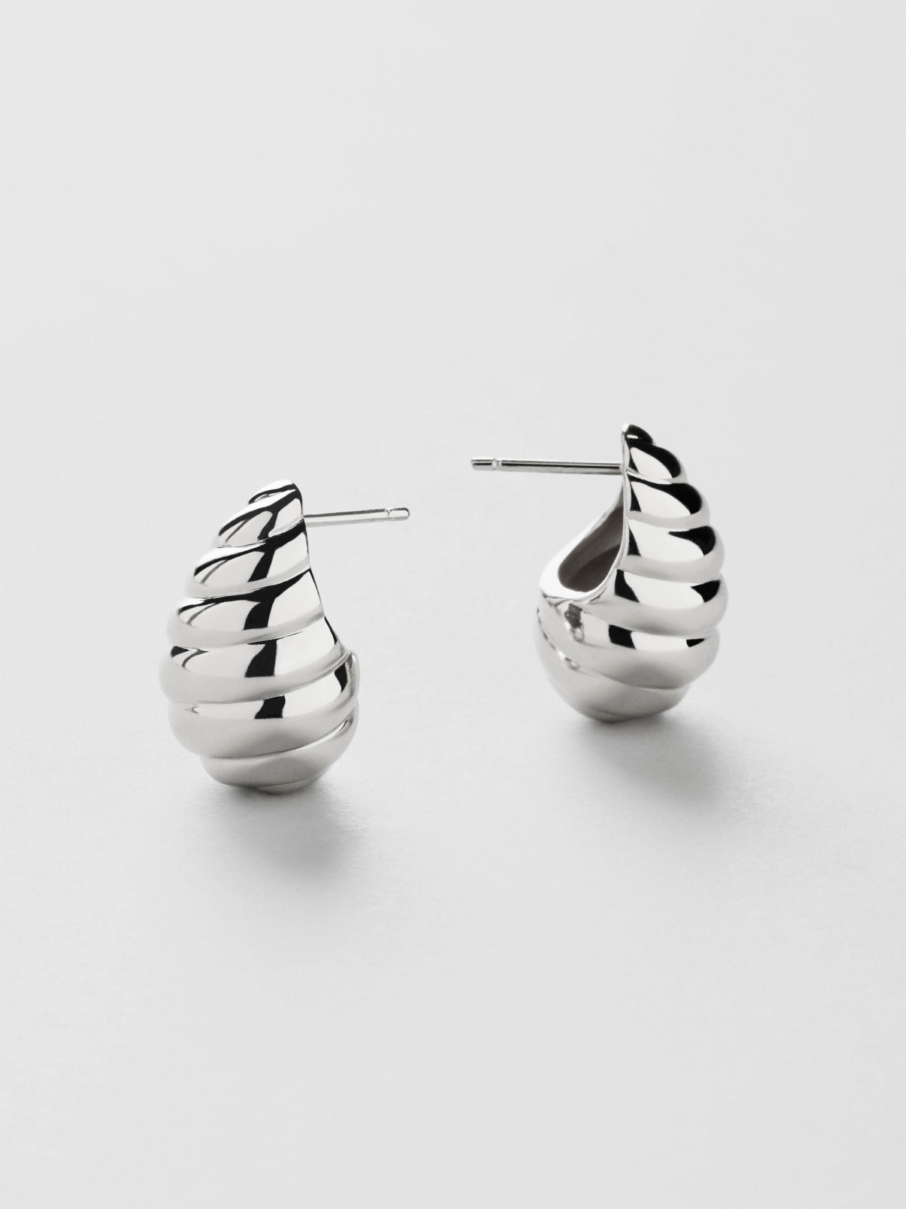 Croissant Celine Drop Studs bild 3