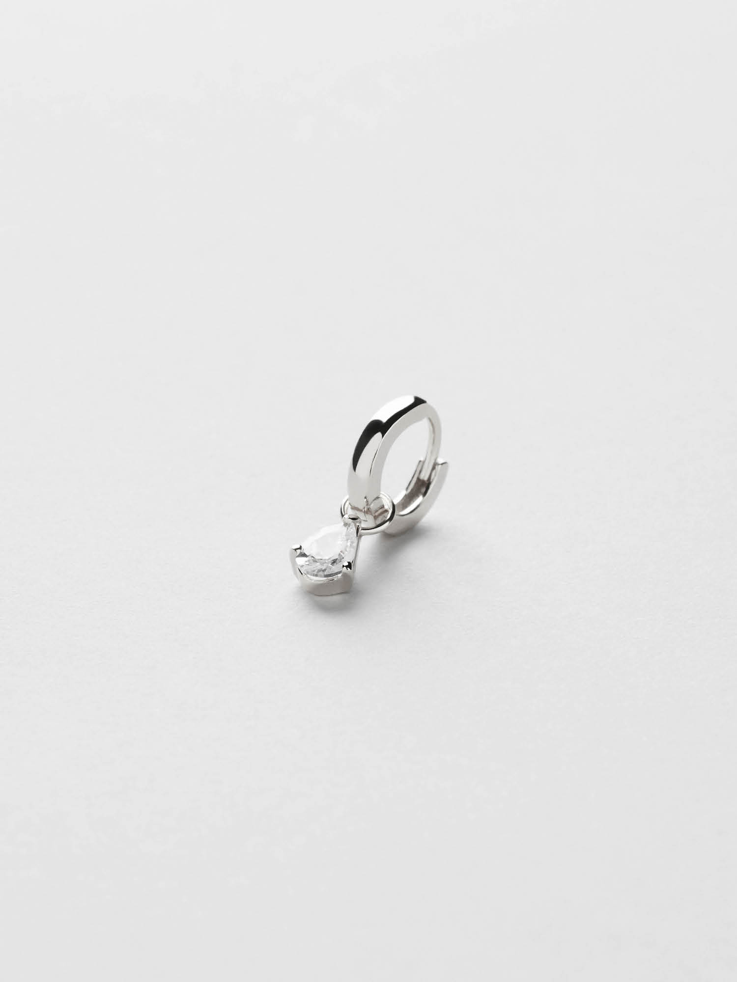 Pear Single Drop Hoop bild 3