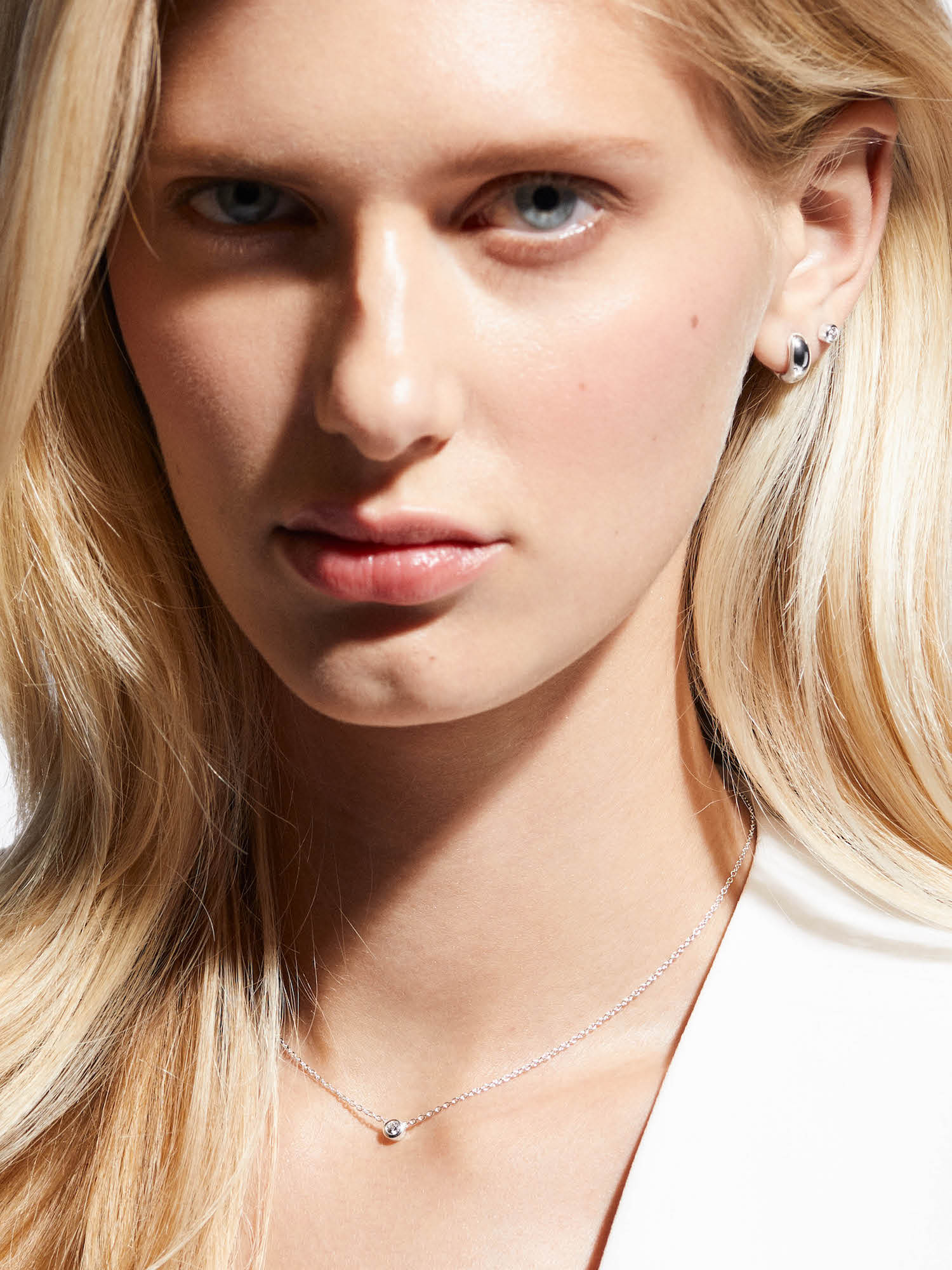 Clara Bezel Studs bild 5