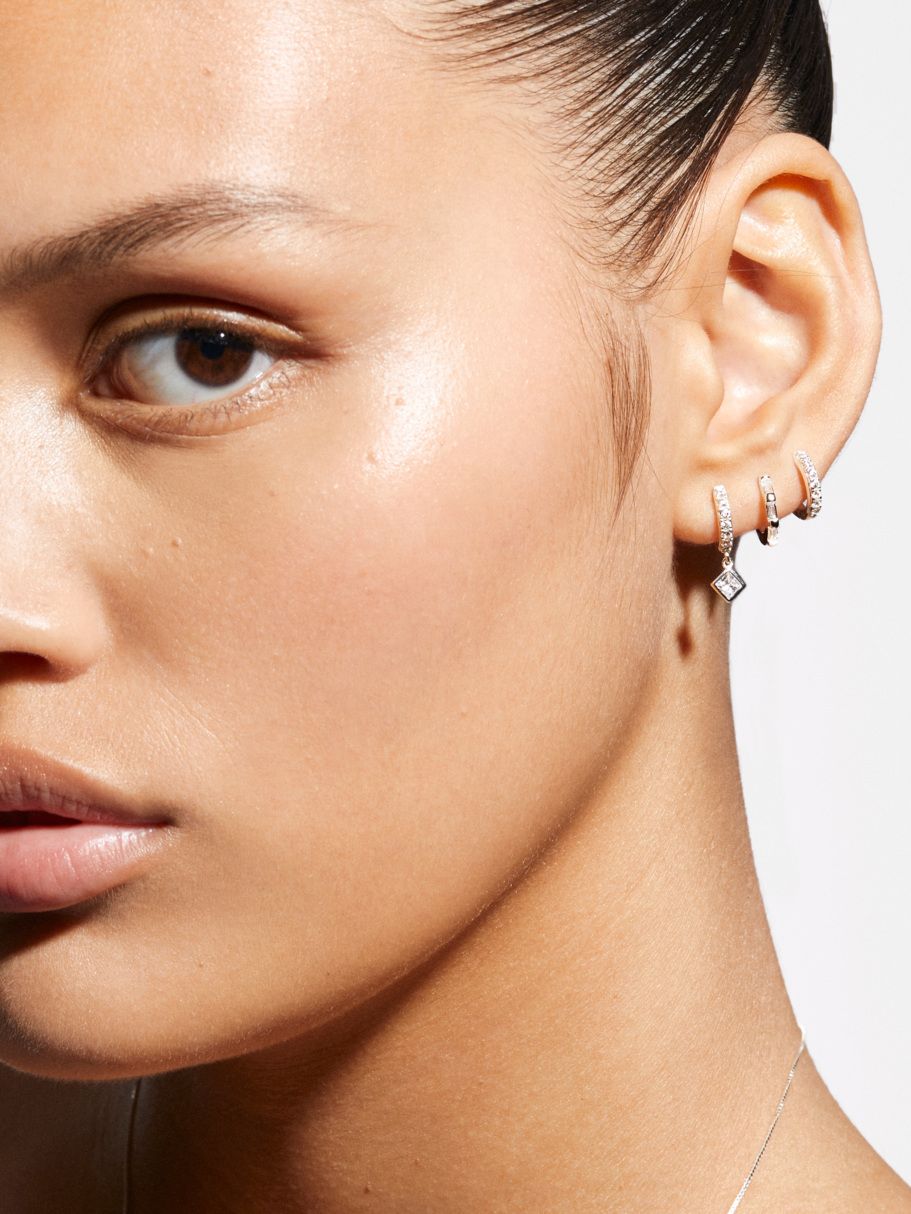 Bling Huggie Hoops 3-pack bild 2