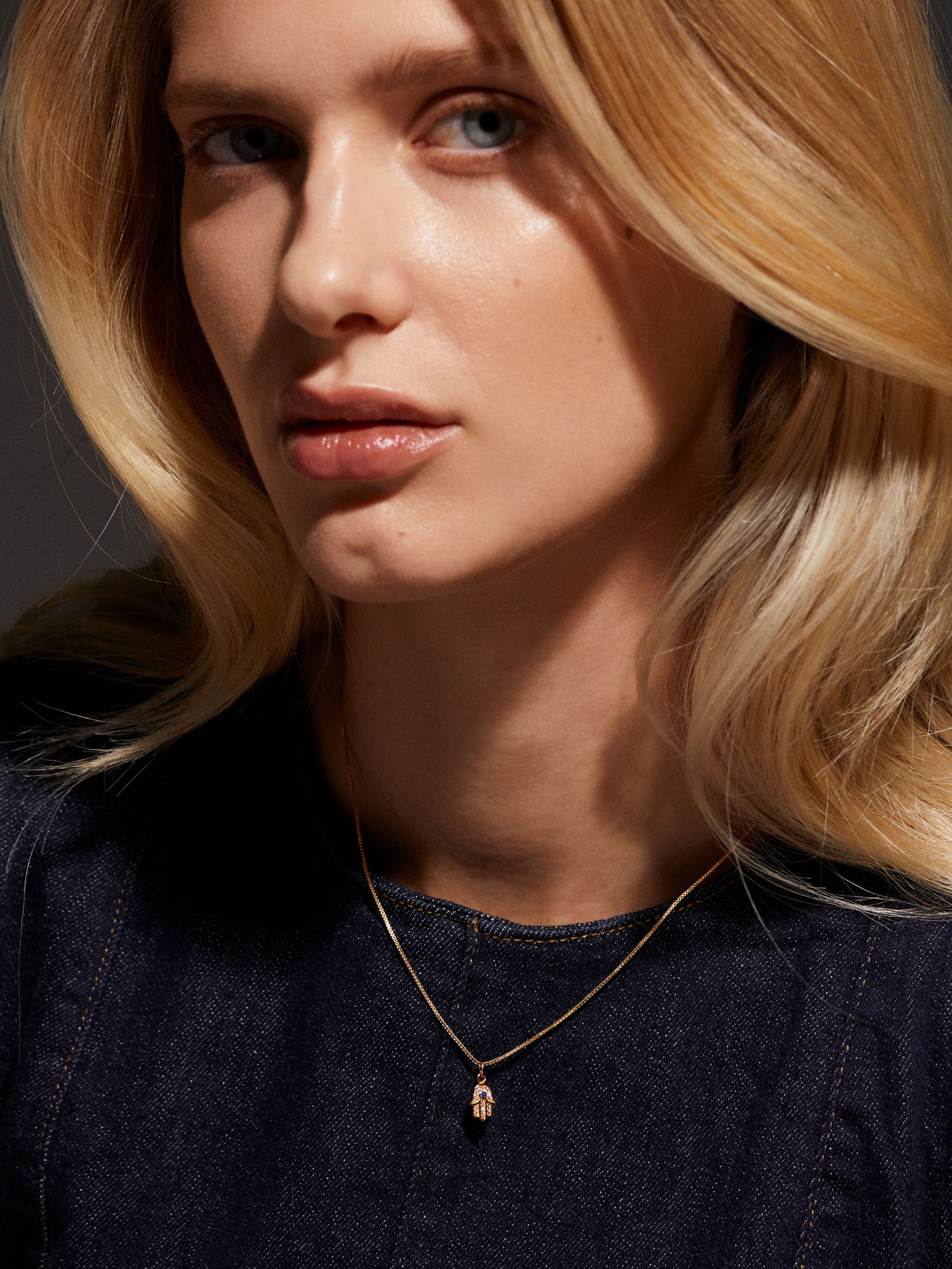 Petite Fatimas Hand Halsband bild 4