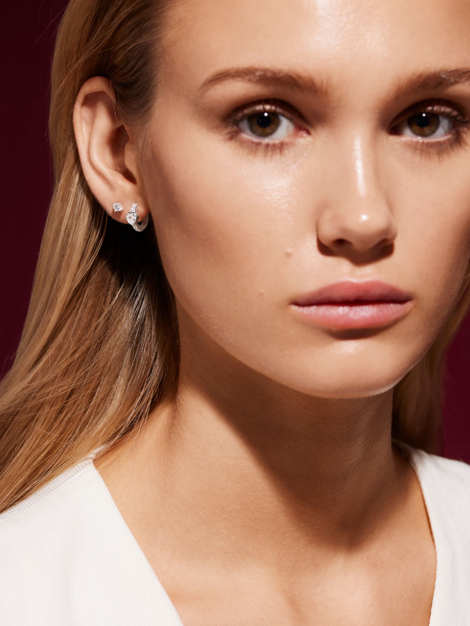 Bezel Heart Huggie Hoops bild 2