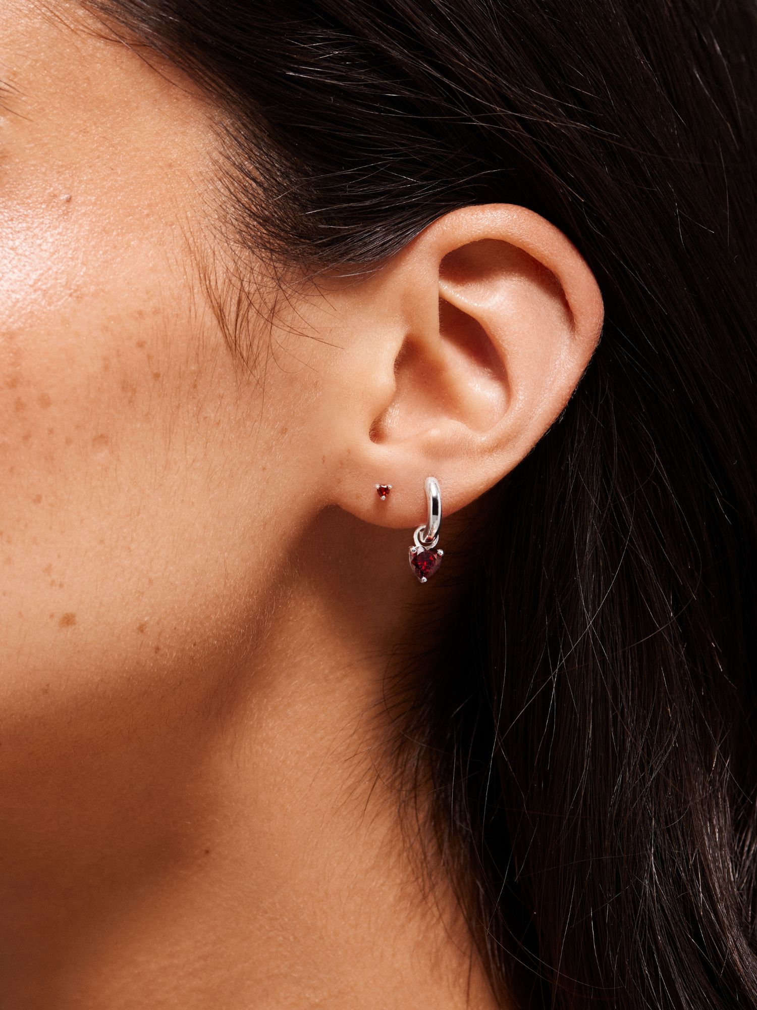 Red Heart Piercing bild 5