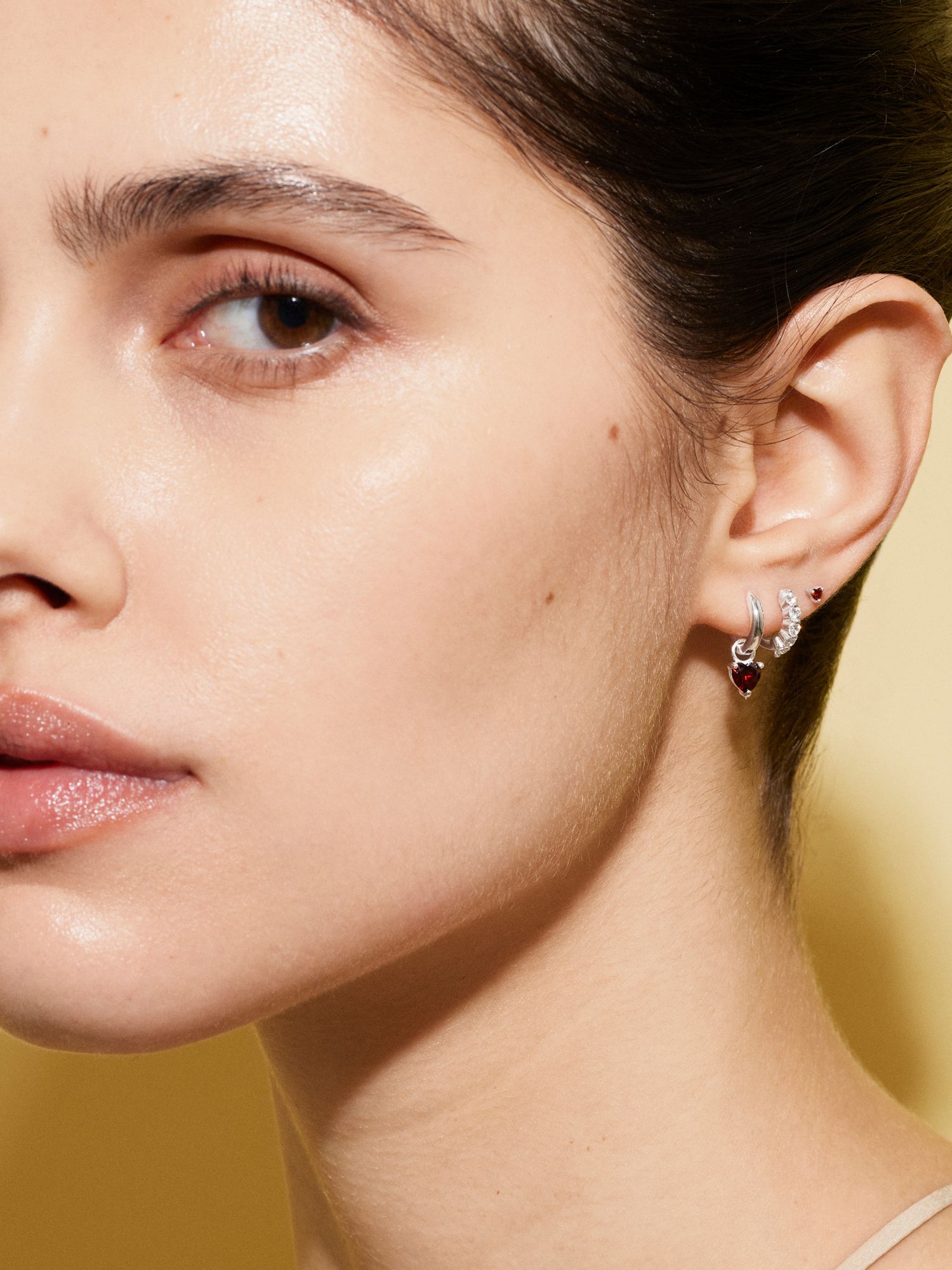 Red Heart Piercing bild 2