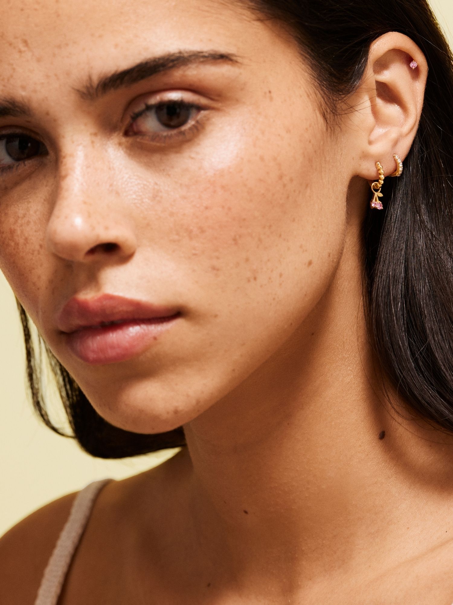 Pink Cherry Single Hoop bild 5