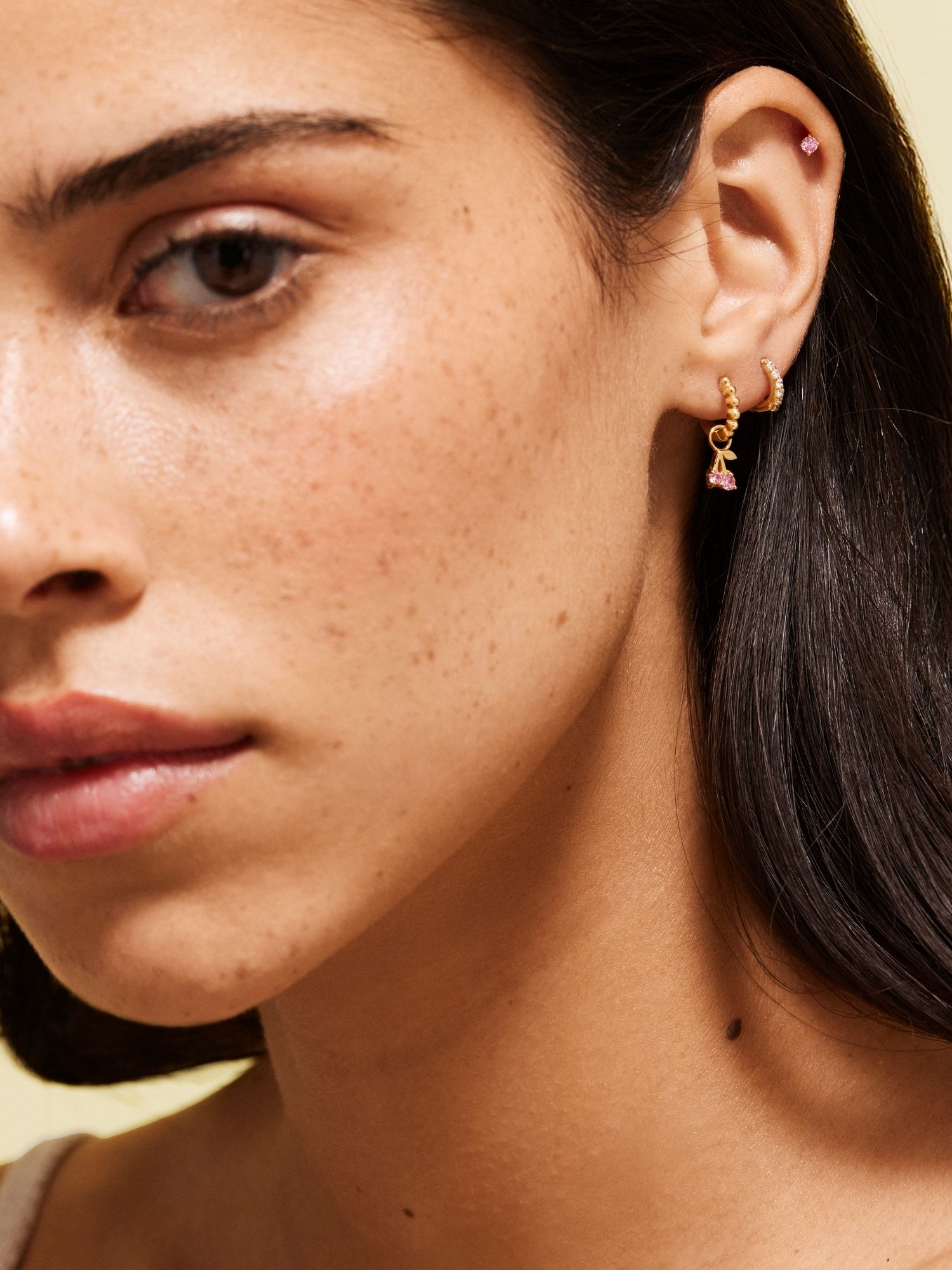 Pink Cherry Single Hoop bild 2