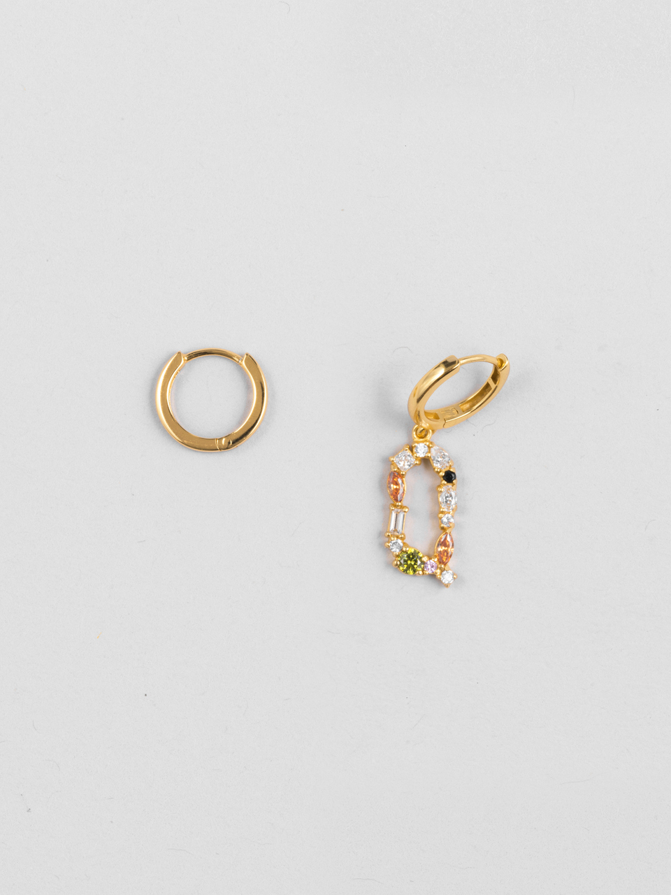 Cluster Letter Q Hoops