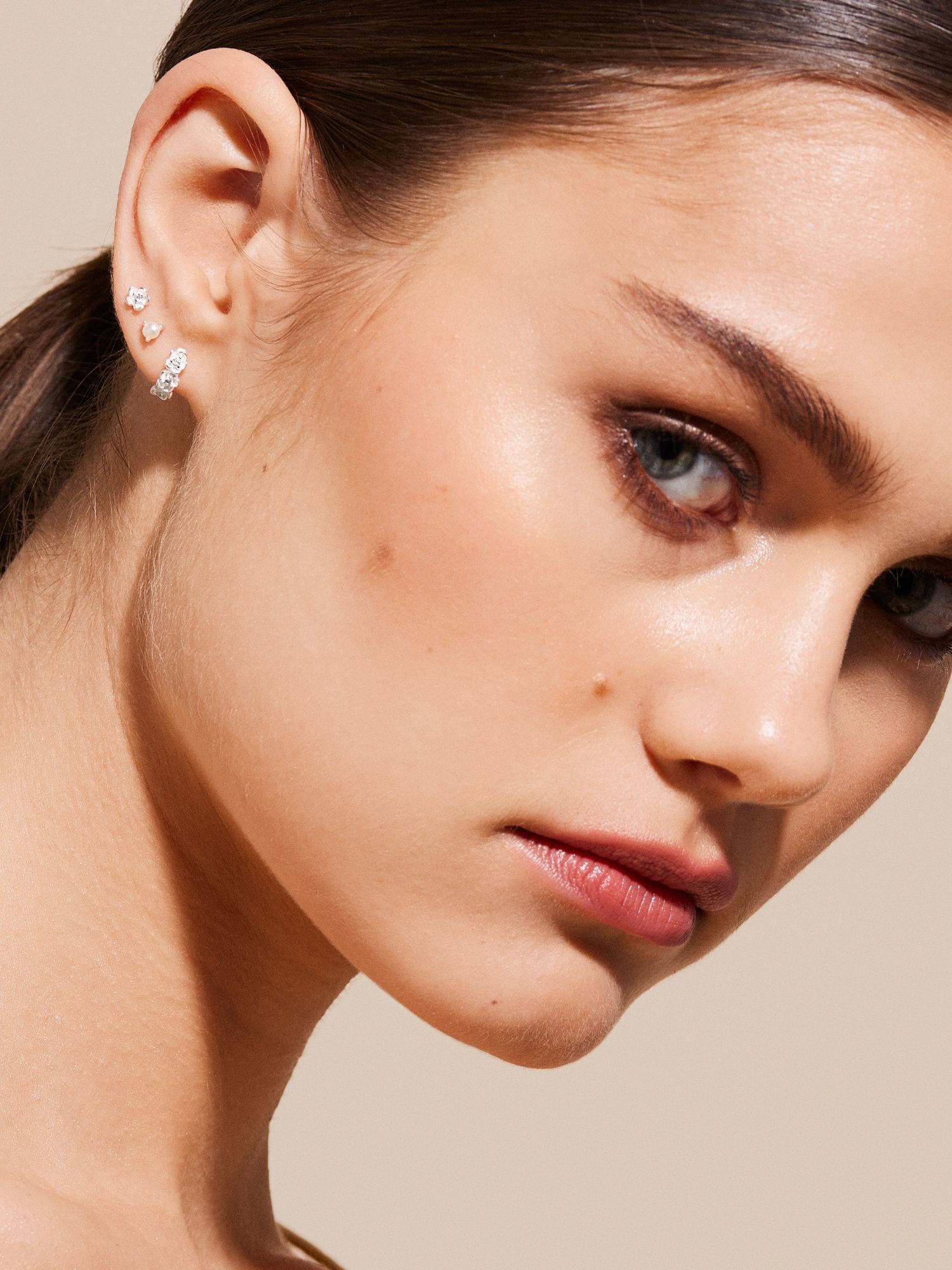 Mini Pearl Studs bild 2