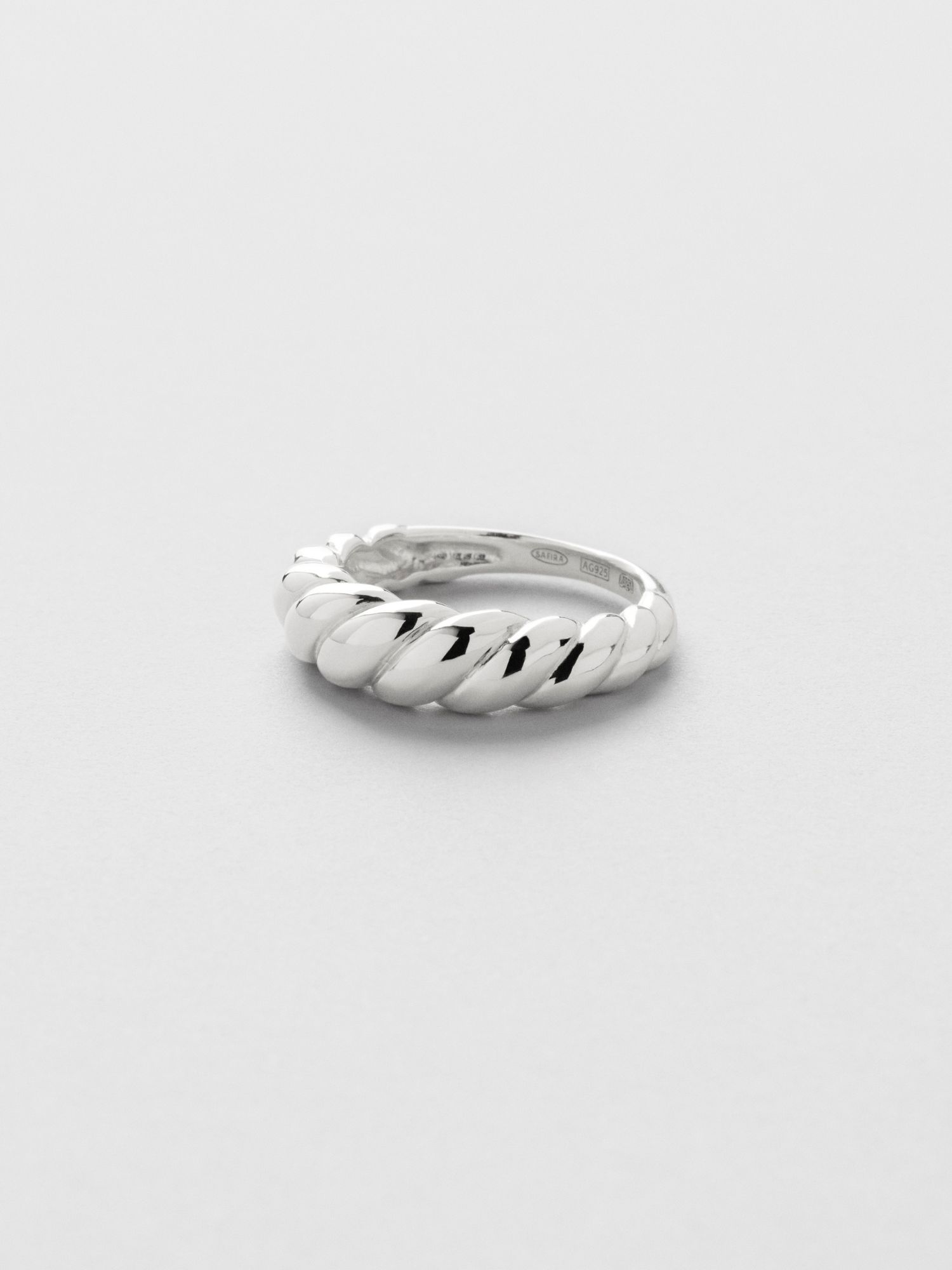 Twisted Ring bild 3