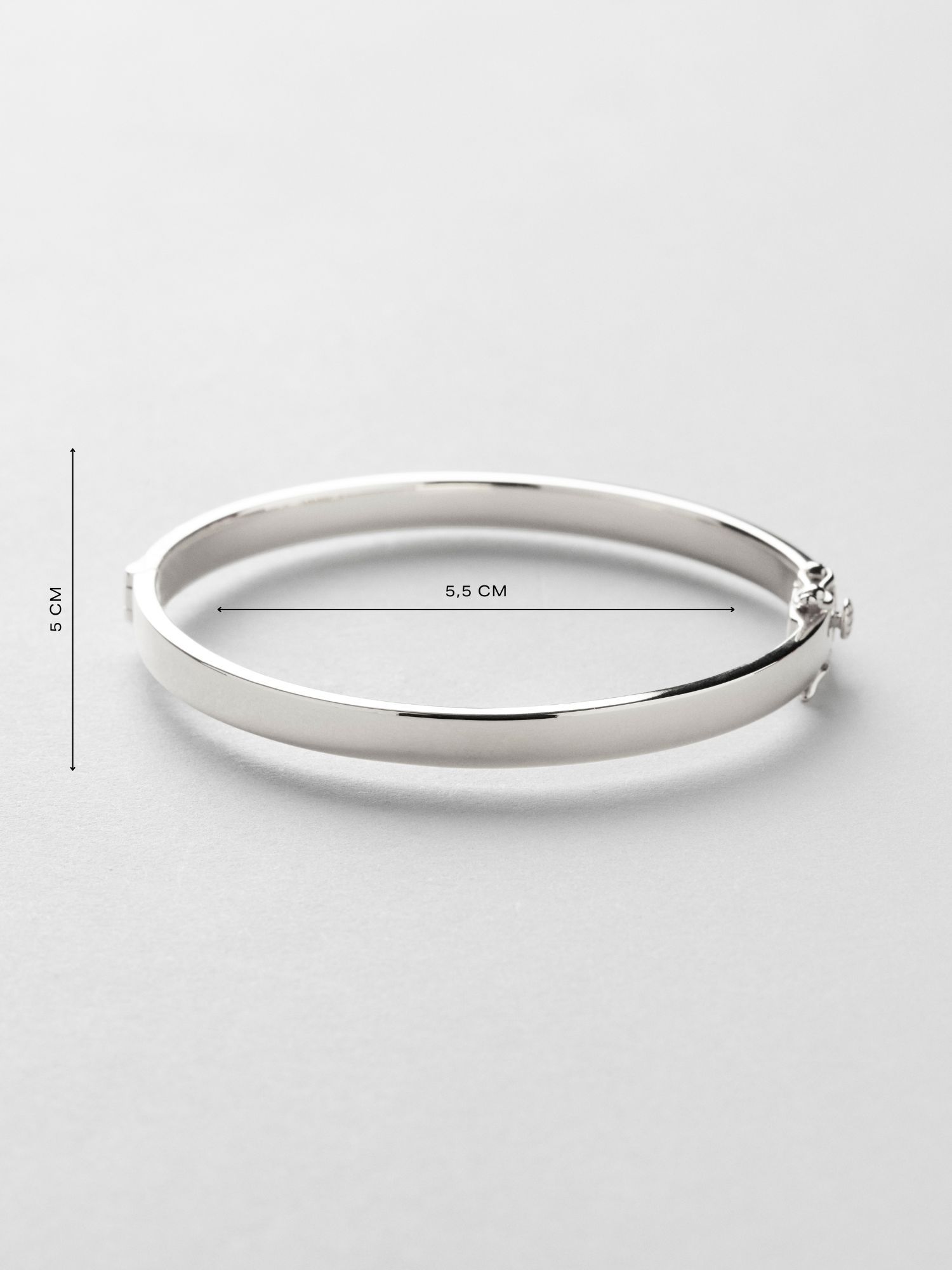 Chloé Bangle Armband Gravyr bild 7