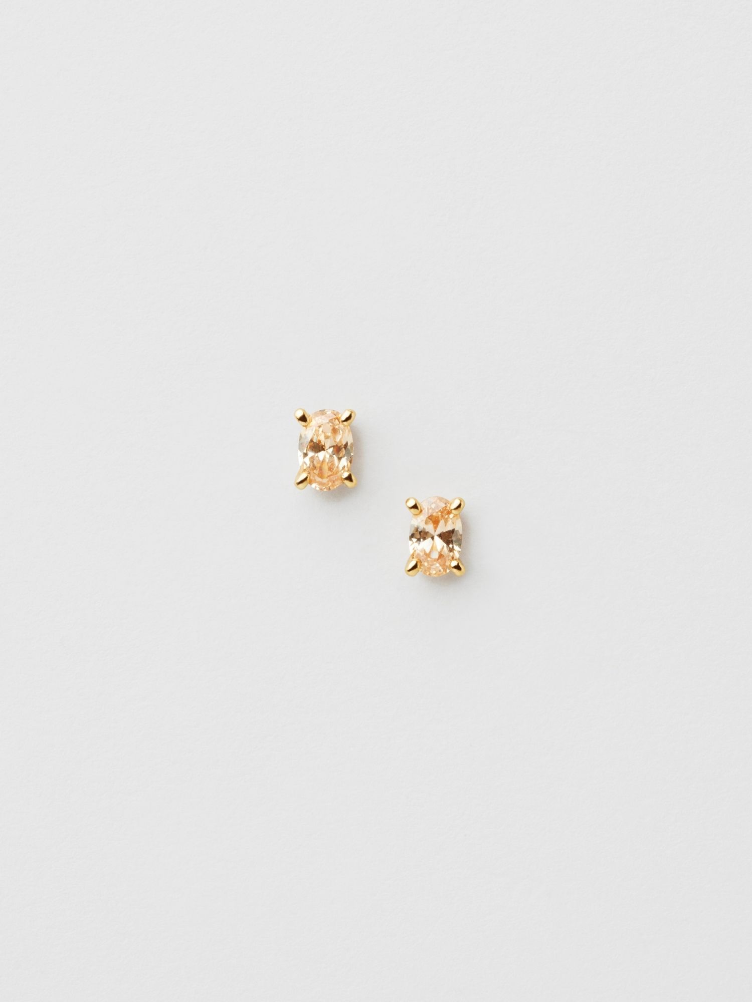 Disa Champagne Studs