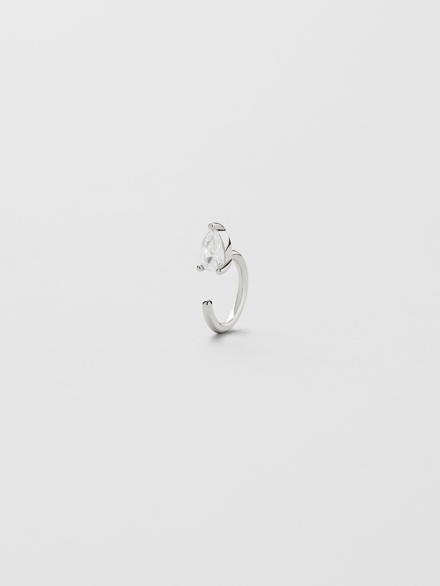 Saya Drop Piercing
