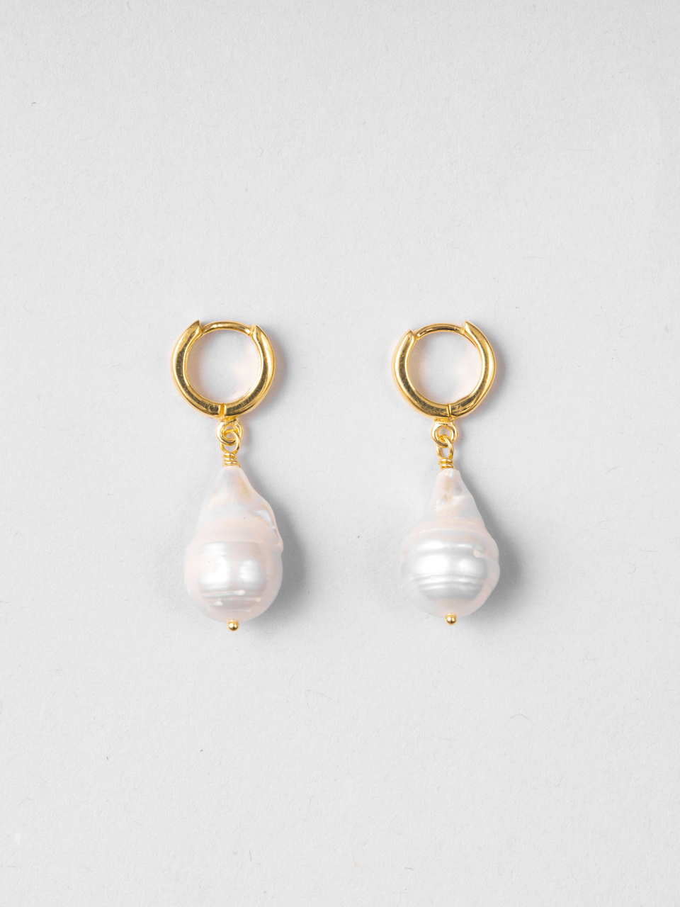 CRÉOLES BABY BAROQUE PEARL