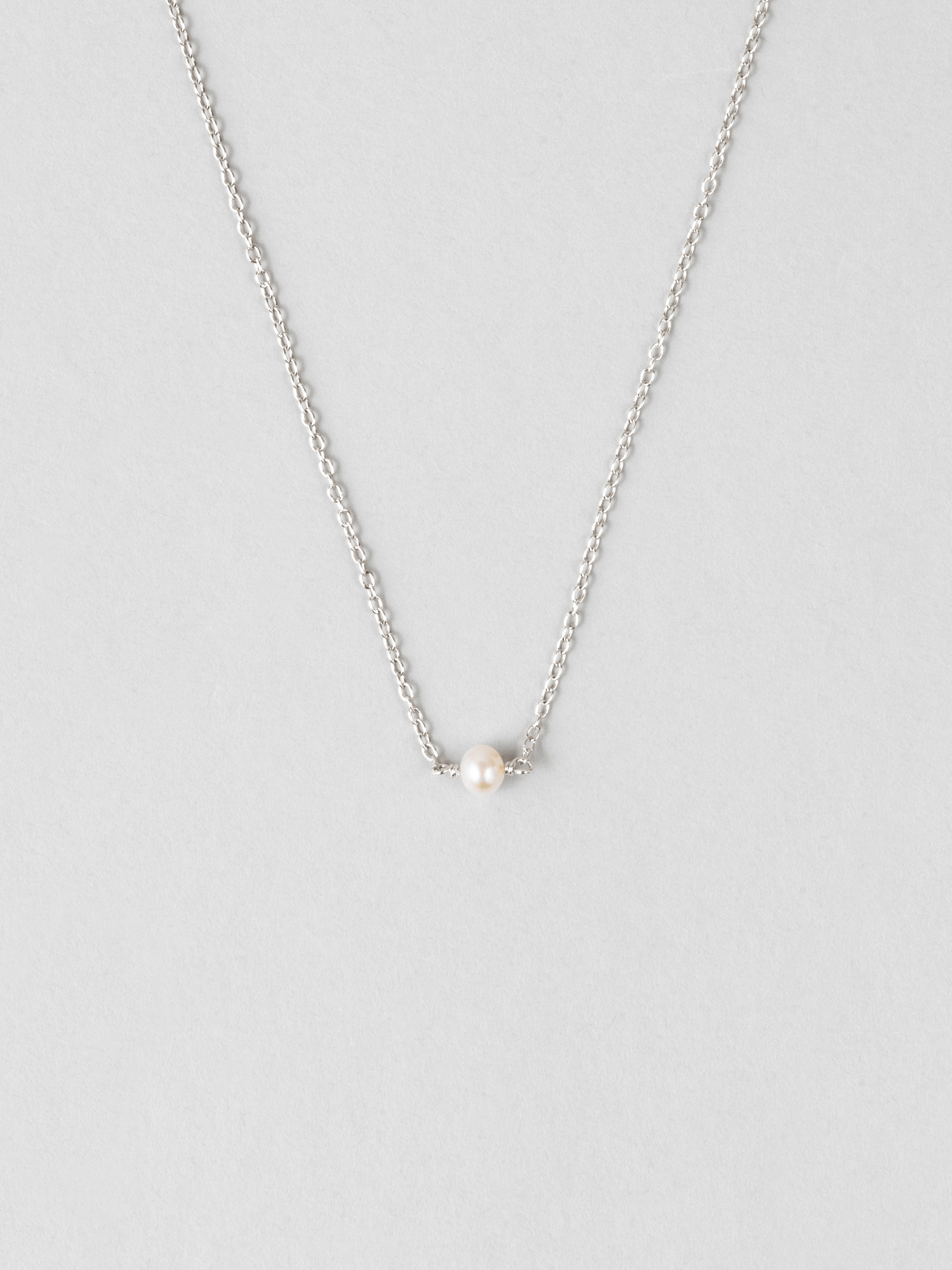 Mini Pearl Necklace