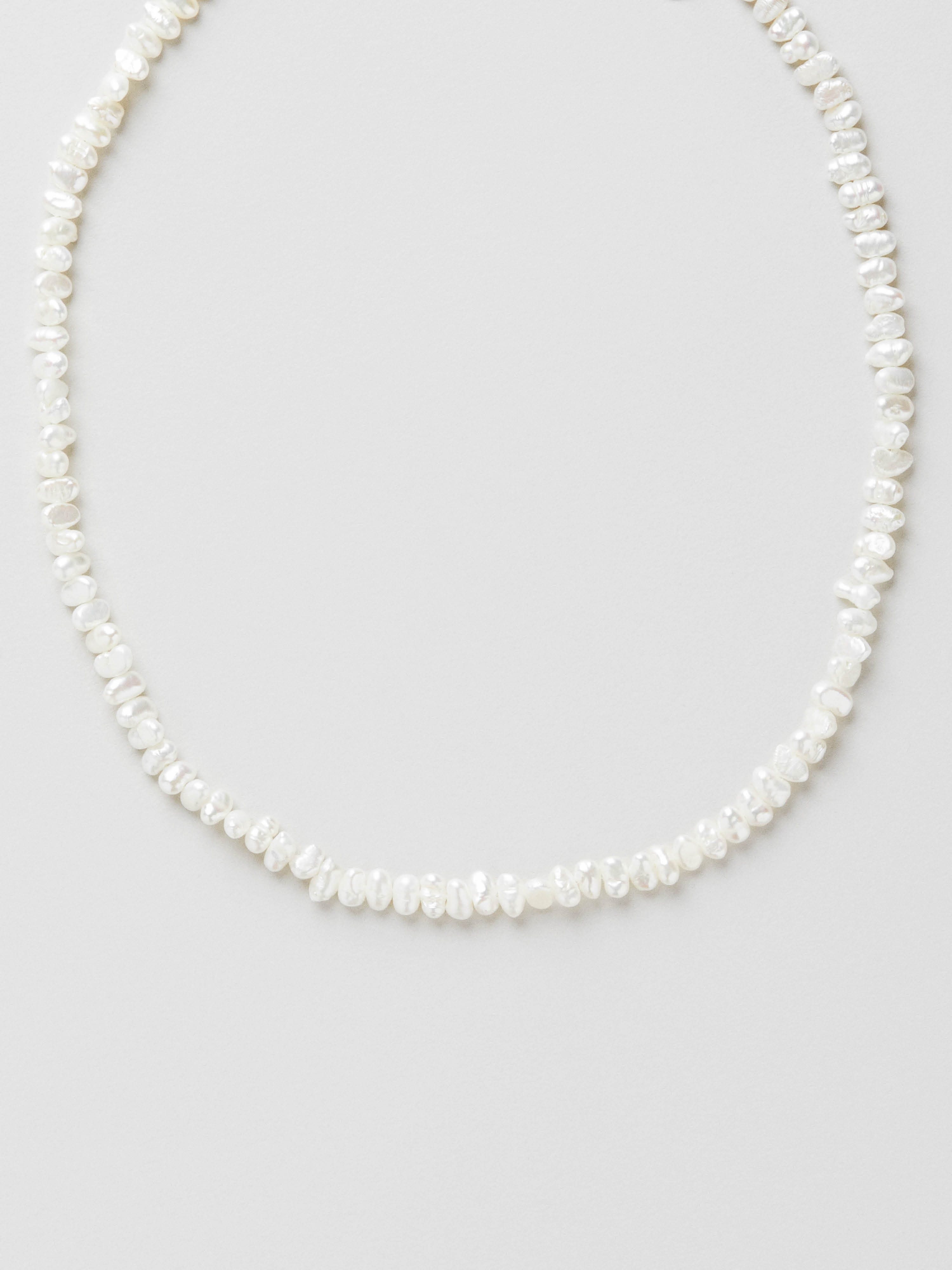 Anita Pearl Halsband