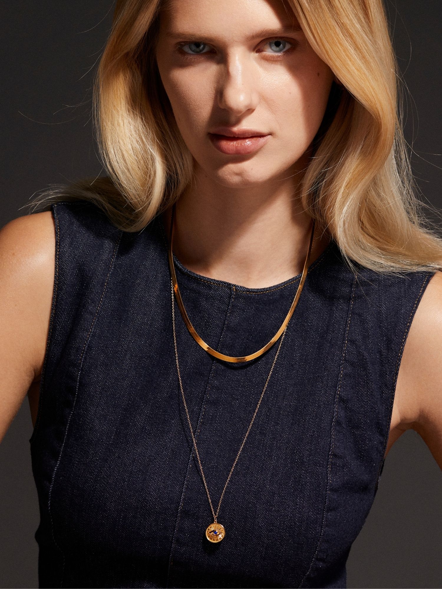 859_c2ece64659-1400562-12-