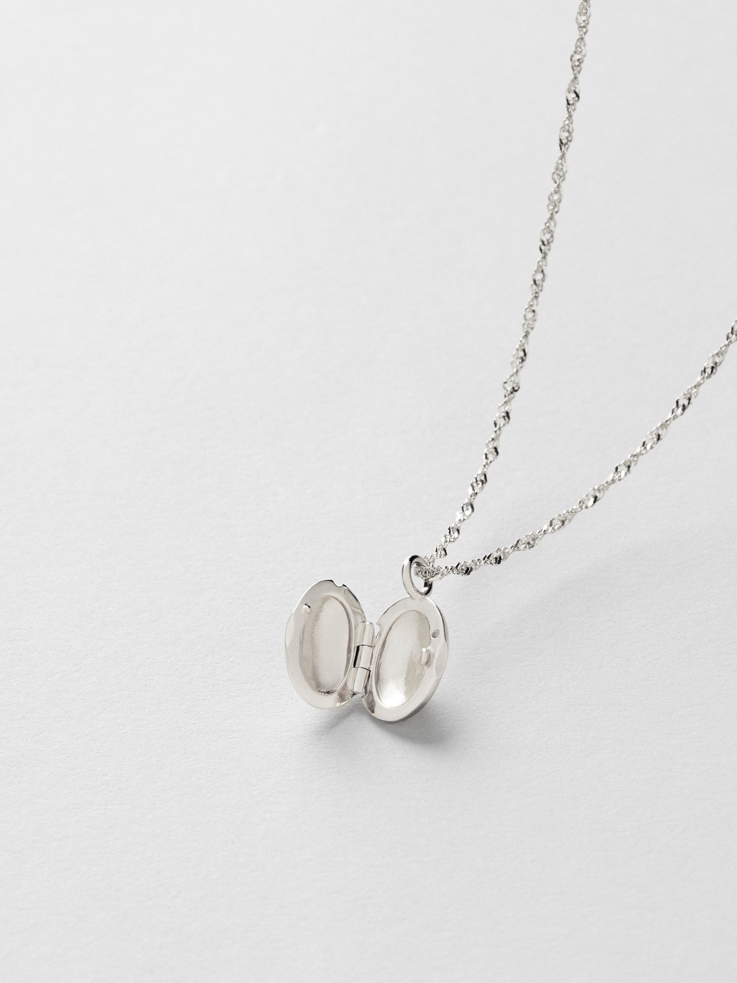 Locket Halsband Gravyr bild 5