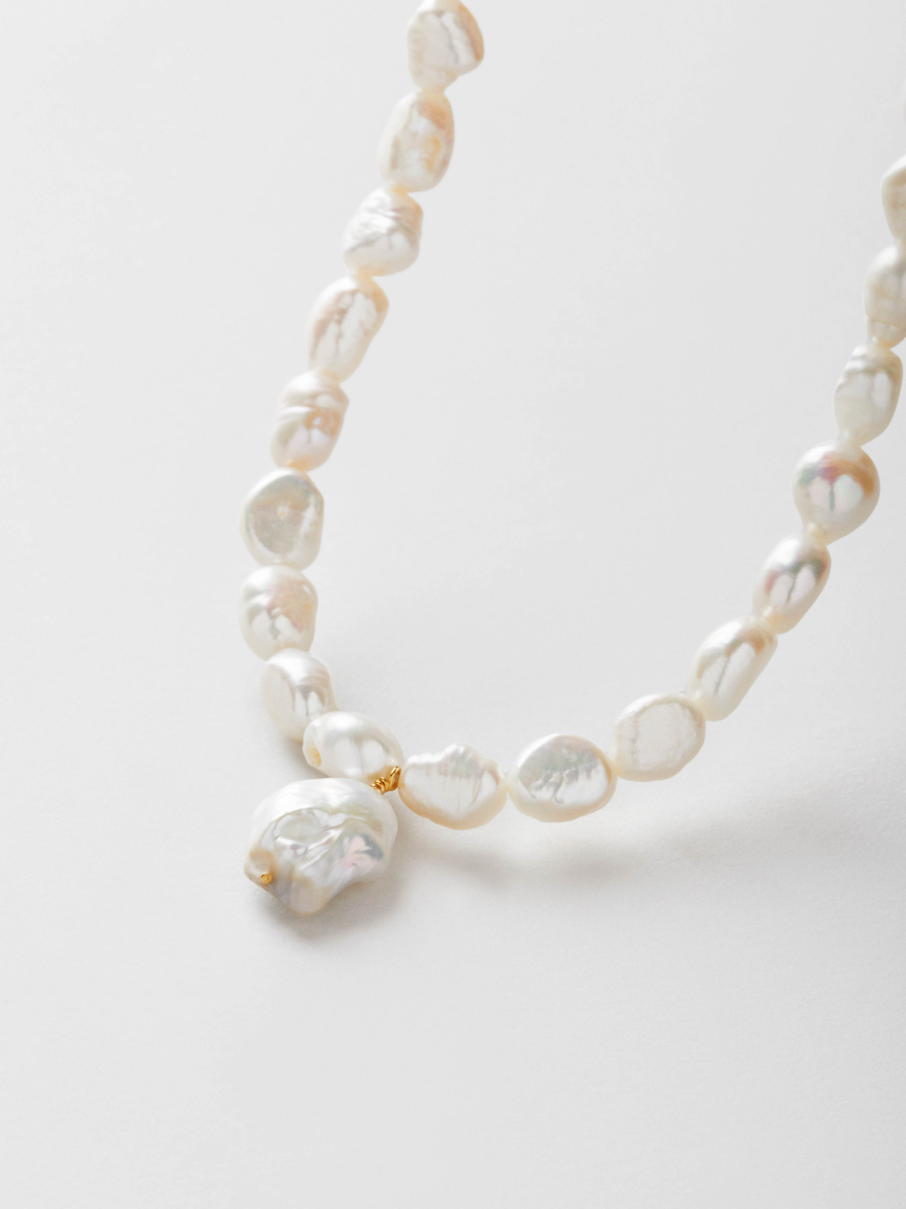HYERES LOR☆H edition silver white pearl beads necklace 4mm PearlNecklaceXI-671420.jpg?